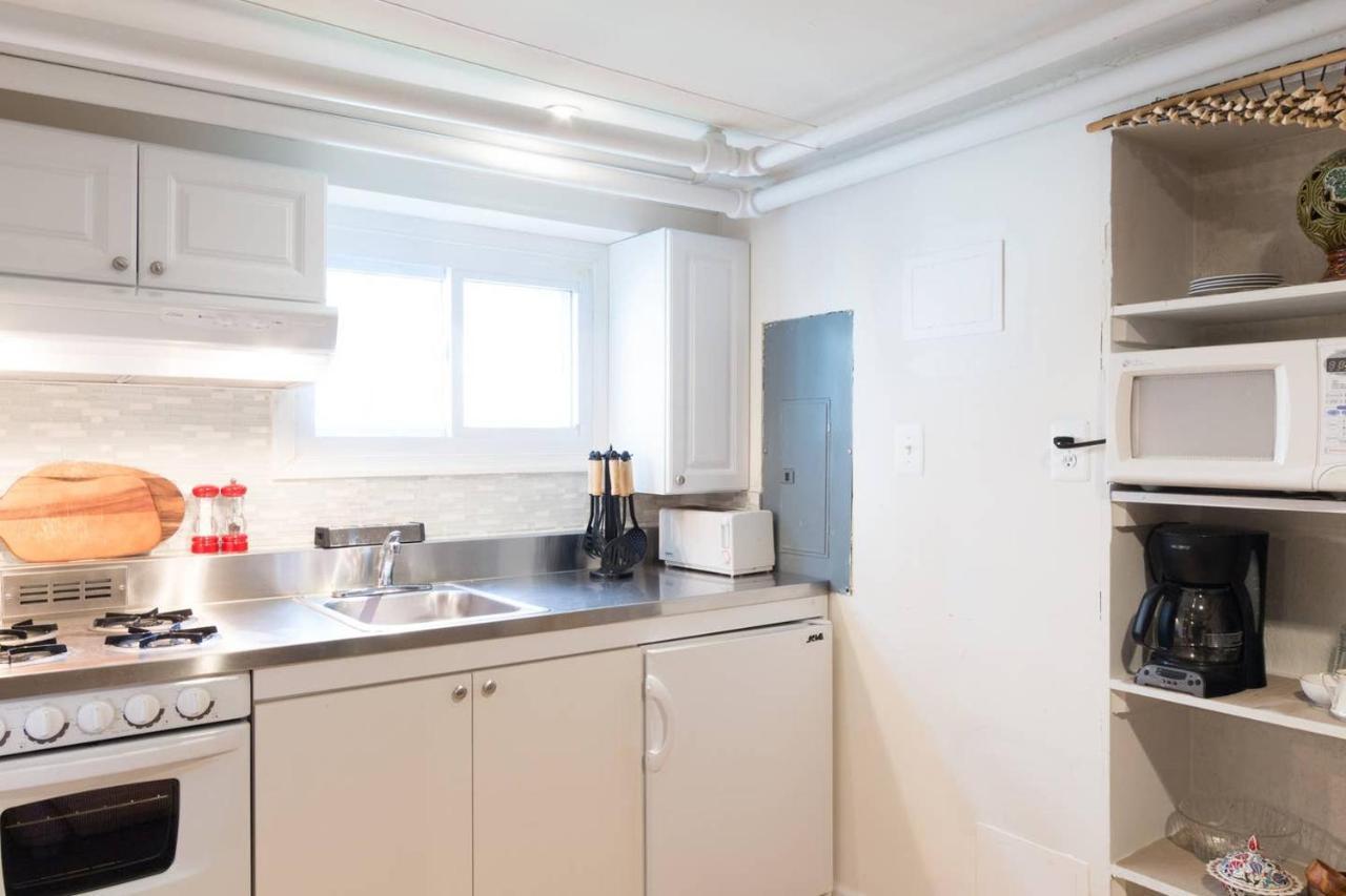 First Floor One Bedroom Apartment With Full Kitchen & Bath Washington Exterior foto